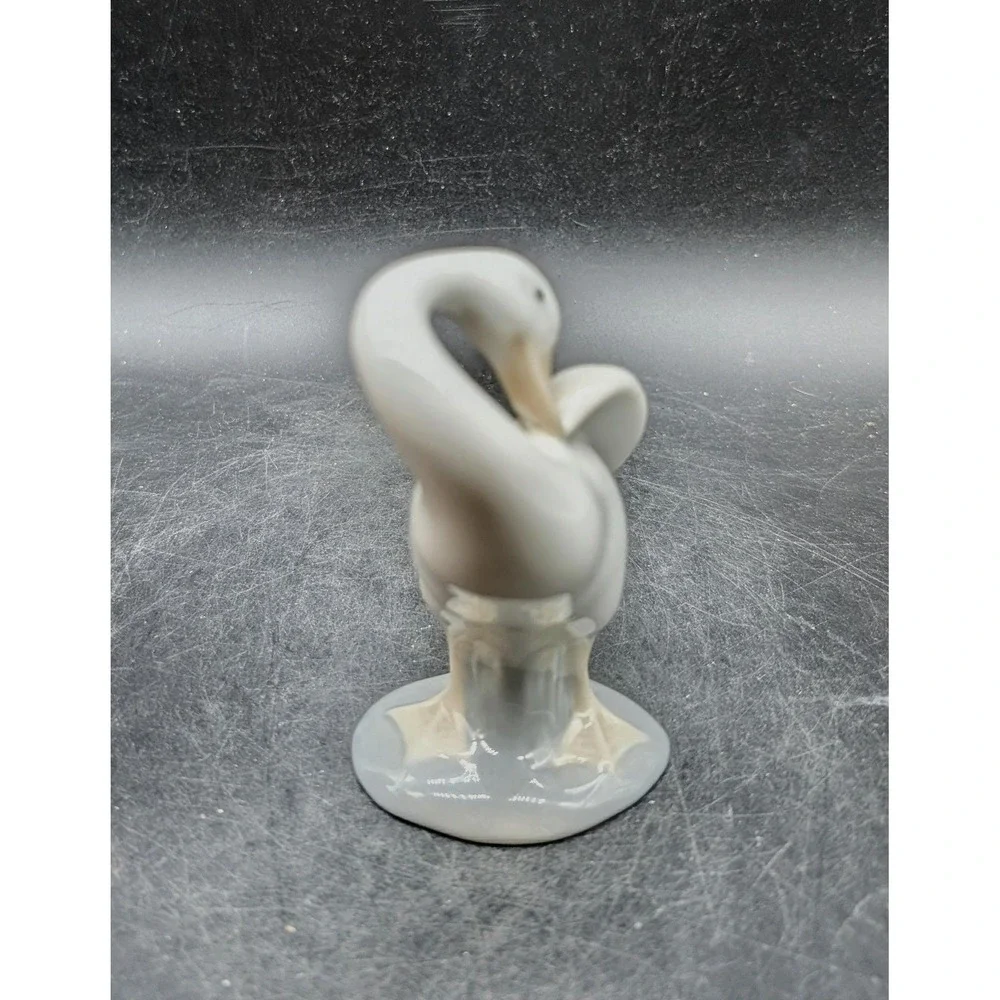 Lladro Porcelain Swan Figurine Preening Bird West Germany Vintage Grey White 3